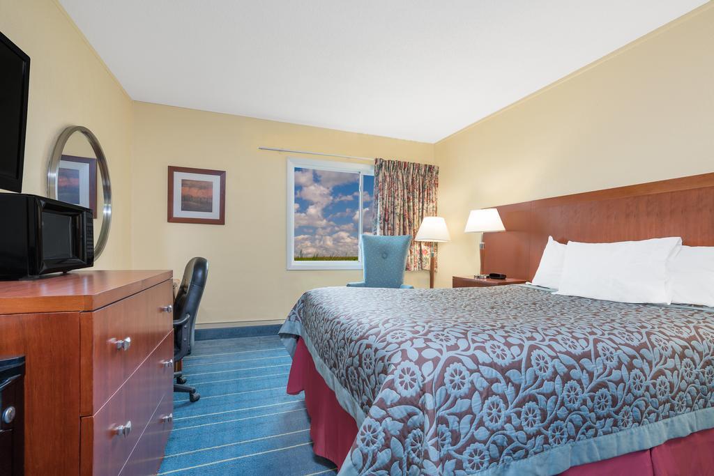 Days Inn By Wyndham Alexandria Mn Oda fotoğraf