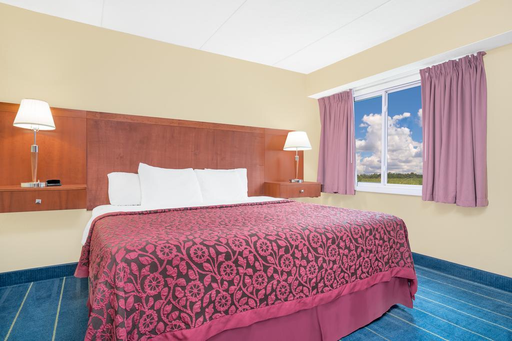 Days Inn By Wyndham Alexandria Mn Oda fotoğraf