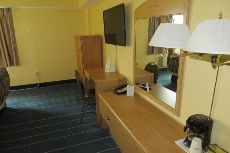 Days Inn By Wyndham Alexandria Mn Dış mekan fotoğraf