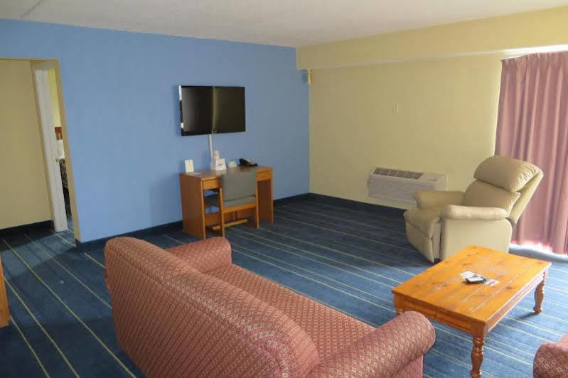 Days Inn By Wyndham Alexandria Mn Dış mekan fotoğraf